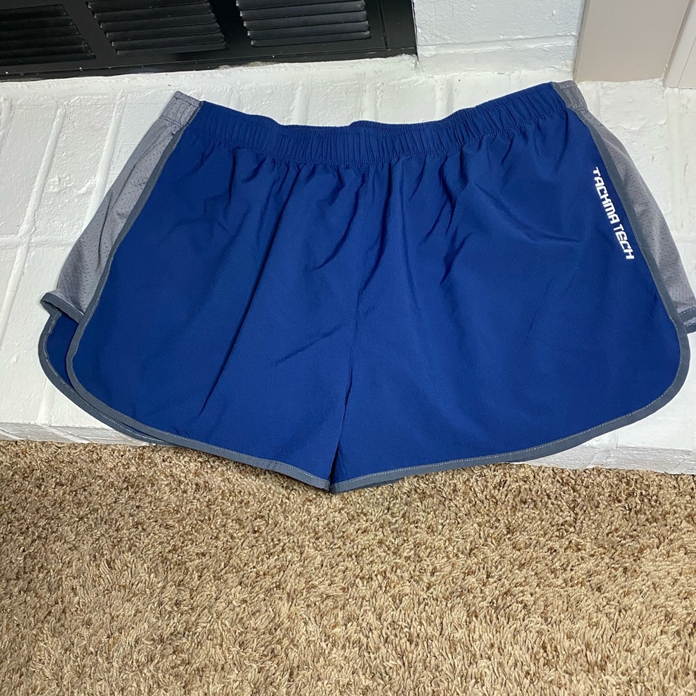 Tackma shorts